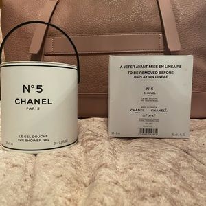 Chanel number 5 Factory shower gel